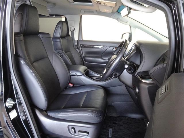 アルファード ２．５Ｓ　Ｃパッケージ　衝突被害軽減システム　メモリーナビ　フルセグ　後席モニター　バックカメラ　ＥＴＣ　サンルーフ　両側電動スライド　３列シート　ＬＥＤヘッドランプ　スマートキー　乗車定員７人（4枚目）