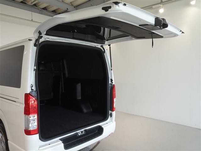ハイエースバン スーパーＧＬ　ダークプライムＩＩ　衝突被害軽減システム　メモリーナビ　フルセグ　バックカメラ　ＥＴＣ　ＬＥＤヘッドランプ　ディーゼル　スマートキー（23枚目）
