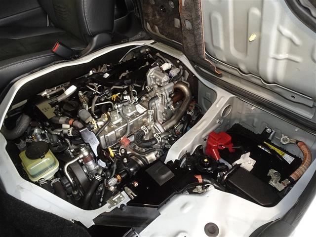 ハイエースバン スーパーＧＬ　ダークプライムＩＩ　衝突被害軽減システム　メモリーナビ　フルセグ　バックカメラ　ＥＴＣ　ＬＥＤヘッドランプ　ディーゼル　スマートキー（24枚目）