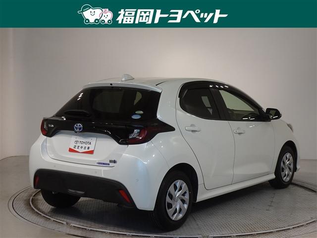 ヤリス ハイブリッドＧ　衝突被害軽減システム　メモリーナビ　バックカメラ　ＥＴＣ　スマートキー（3枚目）