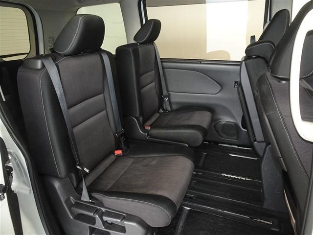 �\�t�@�[�̂悤�ȃZ�J���h�V�[�g�A�v���C�x�[�g���[���ɂ���悤�ł��B