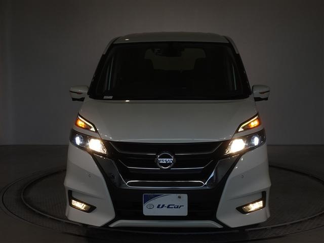 ��Ԃ̃��C�e�B���O��\�����Ă݂܂����B�w�b�h�����v�͂k�d�c�A�ȃG�l�Ŗ��邢�ł���B