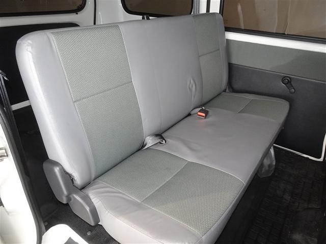 �L���Ƃ͌����܂��񂪂R����Ԃł���Z�J���h�V�[�g�ł��B