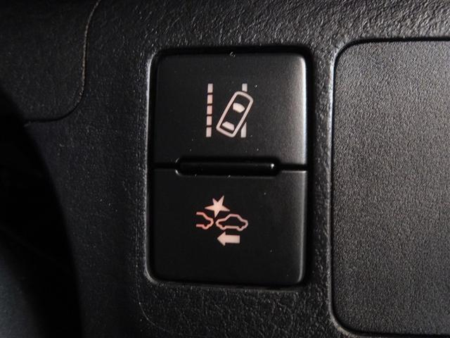 �g���^���ւ�Փ˔�Q�y���u���[�L�𓋍ڂ����T�|�J�[�ł��B