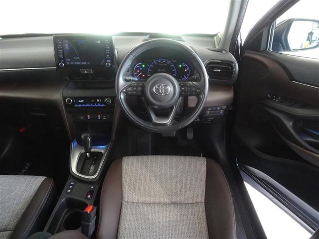 ヤリスクロス ハイブリッドＺ　衝突被害軽減システム　メモリーナビ　フルセグ　バックカメラ　ＥＴＣ　フルエアロ　ＬＥＤヘッドランプ　スマートキー（5枚目）