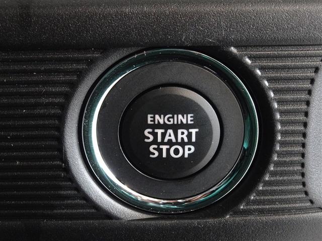 �L�[�͊��Ń��N�`���n���A�X�}�[�g�L�[�𑕔����Ă��܂��B