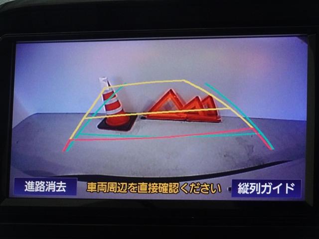 シエンタ ファンベースＸ　衝突被害軽減システム　メモリーナビ　ワンセグ　バックカメラ　ＥＴＣ　ドラレコ　スマートキー（9枚目）