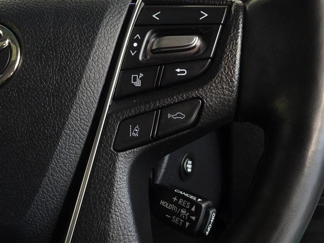 アルファード ２．５Ｓ　Ｃパッケージ　衝突被害軽減システム　メモリーナビ　フルセグ　後席モニター　バックカメラ　ＥＴＣ　サンルーフ　両側電動スライド　フルエアロ　３列シート　ＬＥＤヘッドランプ　スマートキー　乗車定員７人（11枚目）