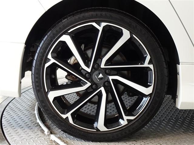 カローラツーリング ハイブリッド　ダブルバイビー　衝突被害軽減システム　メモリーナビ　フルセグ　バックカメラ　ＥＴＣ　フルエアロ　ＬＥＤヘッドランプ　スマートキー（23枚目）