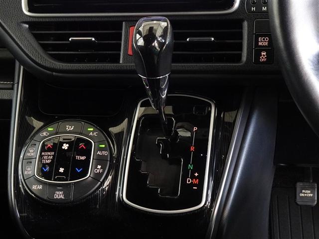 ���E�Ɨ��ŉ��x�R���g���[�����ł���I�[�g�G�A�R���𑕔����Ă��܂��B