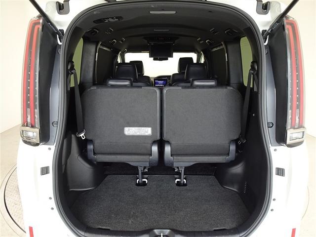 �V�l��Ԏ��ł��\���ȃX�y�[�X�̃g�����N���[���ł��B