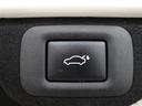 パワーバックドアを装備しています。バックドアを運転席からも開閉できます、便利ですよ。