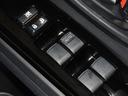 電動格納式ドアミラー・パワーウインドウを装備しています。