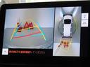 バックガイドモニターを装備しています、車庫入れもラクラクです。パノラミックビューモニターを搭載しています、上からの画像も表示されます。