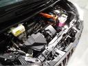 エンジンルームも念入りに清掃しております。