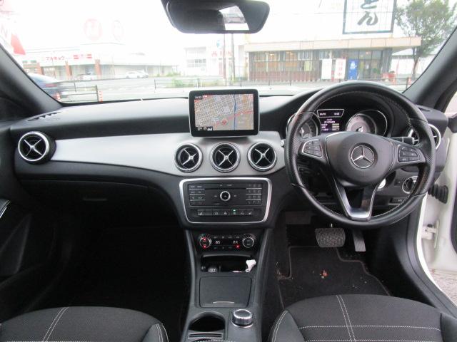 ＣＬＡクラス シューティングブレーク ＣＬＡ１８０　シューティングブレーク　バックカメラ　ナビ　ＴＶ　クリアランスソナー　オートクルーズコントロール　アルミホイール　アイドリングストップ　シートヒーター　ＡＴ　盗難防止システム　ＡＢＳ　ＣＤ　エアコン　パワーステアリング（2枚目）