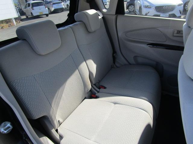 デイズ Ｘ　Ｖセレクション＋セーフティＩＩ　バックカメラ　ナビ　衝突被害軽減システム　スマートキー　アイドリングストップ　ベンチシート　ＣＶＴ　盗難防止システム　ＡＢＳ　ＥＳＣ　ミュージックプレイヤー接続可　衝突安全ボディ　エアコン（7枚目）