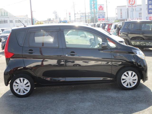 デイズ Ｘ　Ｖセレクション＋セーフティＩＩ　バックカメラ　ナビ　衝突被害軽減システム　スマートキー　アイドリングストップ　ベンチシート　ＣＶＴ　盗難防止システム　ＡＢＳ　ＥＳＣ　ミュージックプレイヤー接続可　衝突安全ボディ　エアコン（13枚目）