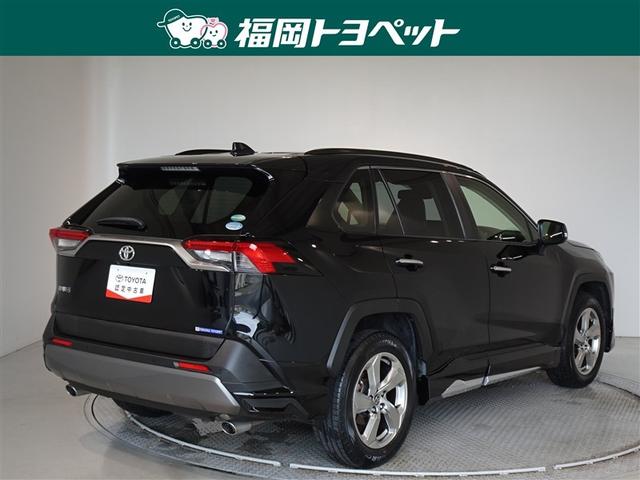 ＲＡＶ４ Ｇ　衝突被害軽減システム　フルセグ　バックカメラ　ＥＴＣ　フルエアロ　ＬＥＤヘッドランプ　４ＷＤ　スマートキー（3枚目）