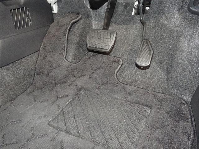 ライズ Ｚ　衝突被害軽減システム　メモリーナビ　フルセグ　バックカメラ　ＥＴＣ　ＬＥＤヘッドランプ　スマートキー（11枚目）