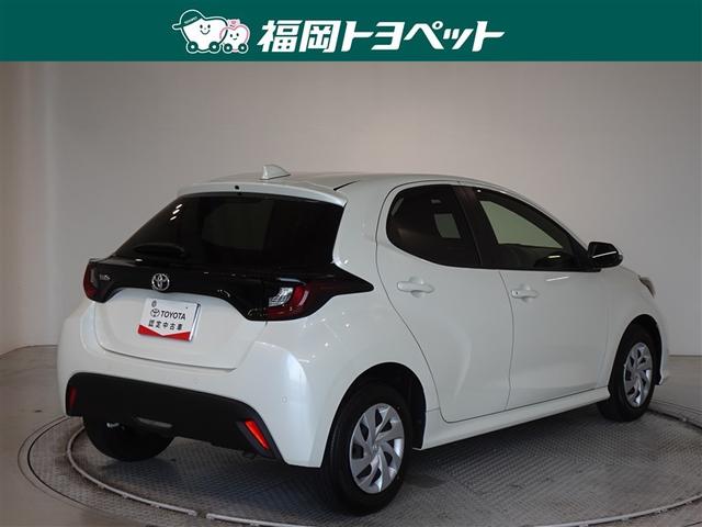 ヤリス Ｘ　衝突被害軽減システム　ＥＴＣ　スマートキー（3枚目）