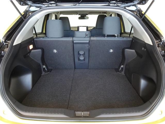 ヤリスクロス ハイブリッドG 衝突被害軽減システム メモリーナビ フルセグ バックカメラ ETC LEDヘッドランプ スマートキー(19枚目)