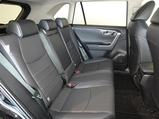 RAV4 G Zパッケージ 衝突被害軽減システム バックカメラ ETC サンルーフ LEDヘッドランプ 4WD スマートキー(19枚目)