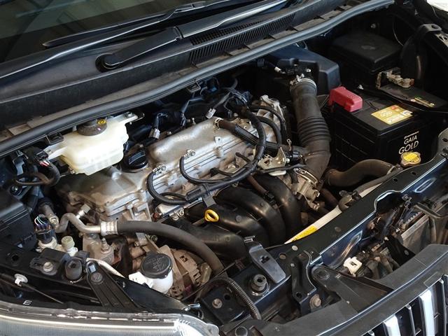 エスクァイア Ｇｉ　メモリーナビ　フルセグ　後席モニター　バックカメラ　ＥＴＣ　両側電動スライド　３列シート　ＬＥＤヘッドランプ　スマートキー　乗車定員７人（24枚目）