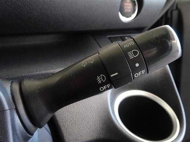 シエンタ Ｇ　衝突被害軽減システム　メモリーナビ　フルセグ　バックカメラ　ＥＴＣ　両側電動スライド　フルエアロ　３列シート　スマートキー　乗車定員７人（12枚目）