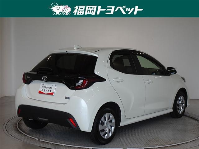 ヤリス Ｘ　衝突被害軽減システム　メモリーナビ　ＥＴＣ　スマートキー（3枚目）