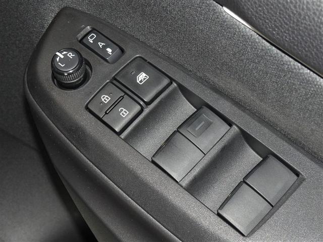 ヤリス Ｘ　衝突被害軽減システム　メモリーナビ　ＥＴＣ　スマートキー（15枚目）