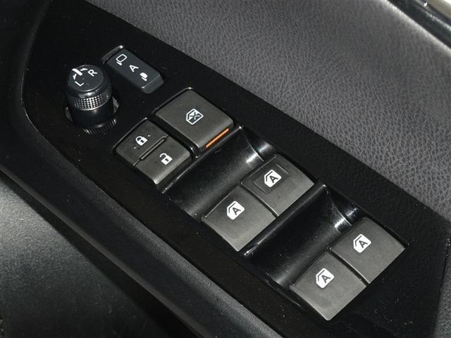 プリウス Ａ　衝突被害軽減システム　メモリーナビ　フルセグ　バックカメラ　ＥＴＣ　ドラレコ　ＬＥＤヘッドランプ　スマートキー（17枚目）