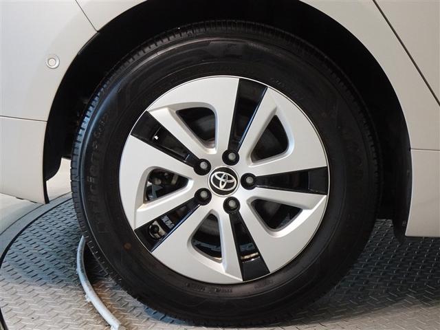 プリウス Ａ　衝突被害軽減システム　メモリーナビ　フルセグ　バックカメラ　ＥＴＣ　ドラレコ　ＬＥＤヘッドランプ　スマートキー（25枚目）