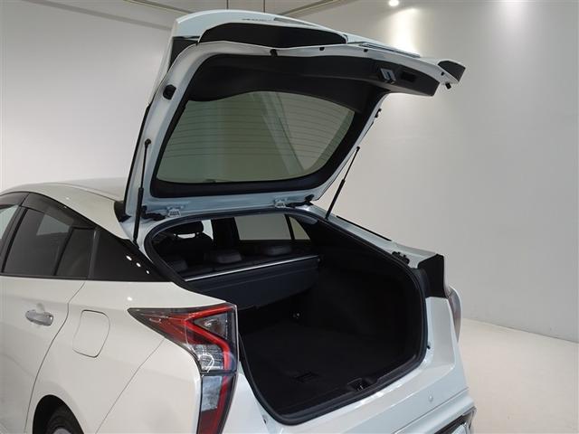 プリウス Ａツーリングセレクション　衝突被害軽減システム　メモリーナビ　フルセグ　バックカメラ　ＥＴＣ　フルエアロ　ＬＥＤヘッドランプ　スマートキー（22枚目）