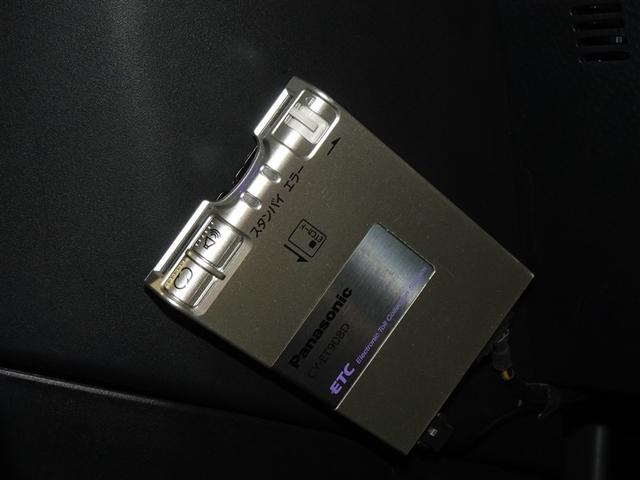 ルーミー カスタムＧ　衝突被害軽減システム　フルセグ　バックカメラ　ＥＴＣ　両側電動スライド　ＬＥＤヘッドランプ　スマートキー（16枚目）