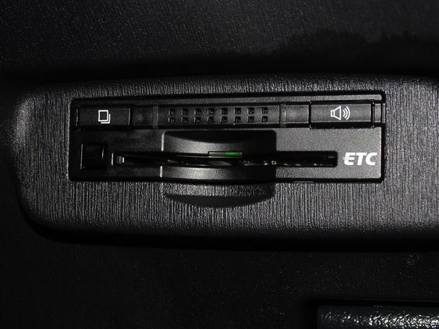 プリウス S メモリーナビ フルセグ バックカメラ ETC HIDヘッドライト スマートキー(12枚目)