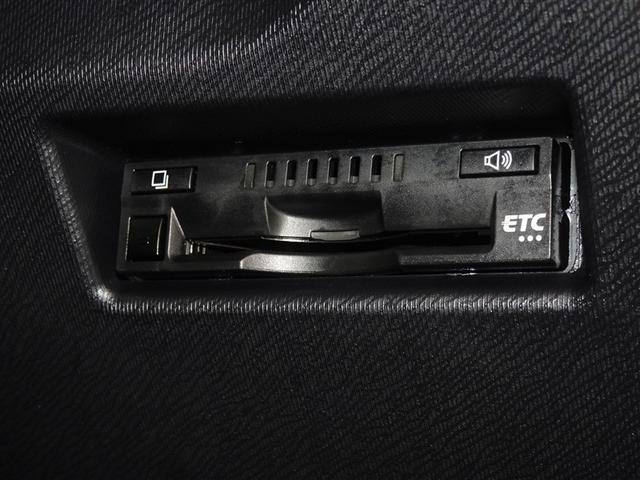 アクア クロスオーバー 衝突被害軽減システム メモリーナビ フルセグ バックカメラ ETC LEDヘッドランプ スマートキー(17枚目)