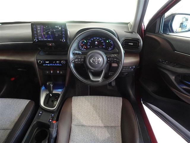 ヤリスクロス Z 衝突被害軽減システム メモリーナビ バックカメラ ETC LEDヘッドランプ スマートキー(6枚目)