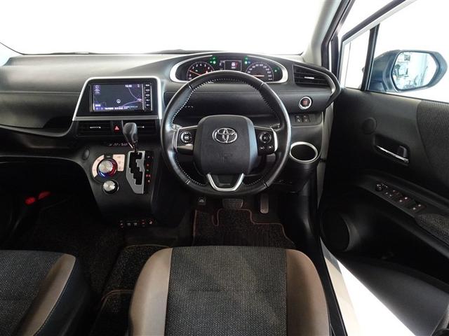 シエンタ ファンベースＧ　グランパー　衝突被害軽減システム　メモリーナビ　ワンセグ　バックカメラ　ＥＴＣ　両側電動スライド　ＬＥＤヘッドランプ　スマートキー（5枚目）