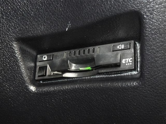 シエンタ ファンベースＧ　グランパー　衝突被害軽減システム　メモリーナビ　ワンセグ　バックカメラ　ＥＴＣ　両側電動スライド　ＬＥＤヘッドランプ　スマートキー（16枚目）