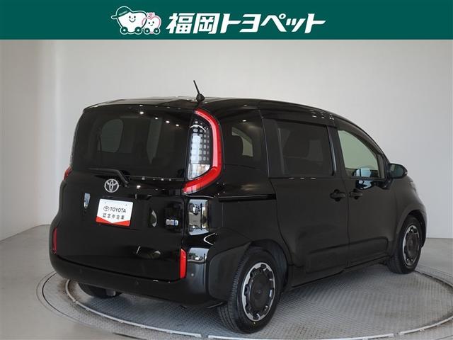 シエンタ ハイブリッドＺ　衝突被害軽減システム　メモリーナビ　フルセグ　バックカメラ　ＥＴＣ　ドラレコ　両側電動スライド　３列シート　ＬＥＤヘッドランプ　スマートキー　乗車定員７人（3枚目）