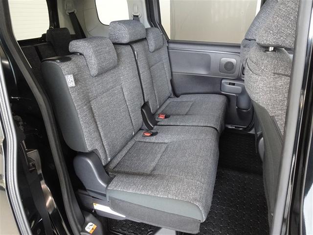 シエンタ ハイブリッドＺ　衝突被害軽減システム　メモリーナビ　フルセグ　バックカメラ　ＥＴＣ　ドラレコ　両側電動スライド　３列シート　ＬＥＤヘッドランプ　スマートキー　乗車定員７人（19枚目）