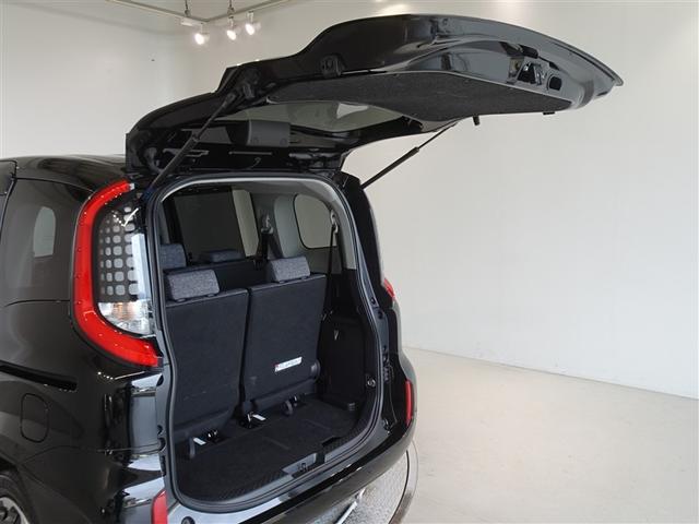 シエンタ ハイブリッドＺ　衝突被害軽減システム　メモリーナビ　フルセグ　バックカメラ　ＥＴＣ　ドラレコ　両側電動スライド　３列シート　ＬＥＤヘッドランプ　スマートキー　乗車定員７人（24枚目）