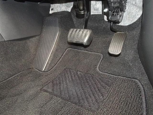 カローラクロス ハイブリッド　Ｚ　衝突被害軽減システム　メモリーナビ　フルセグ　バックカメラ　ＥＴＣ　ＬＥＤヘッドランプ　スマートキー（11枚目）