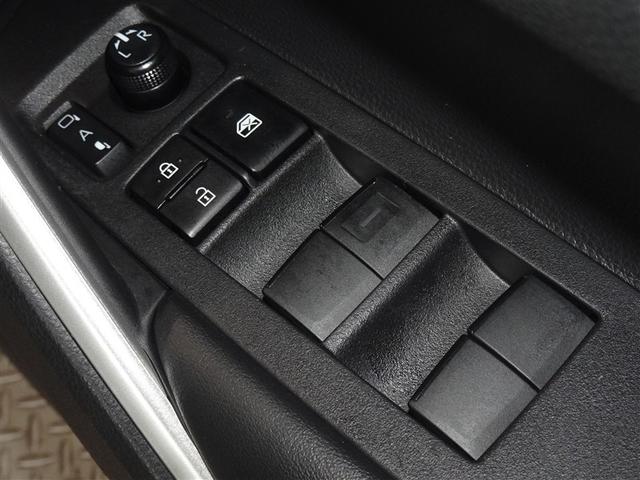 カローラクロス ハイブリッド　Ｚ　衝突被害軽減システム　メモリーナビ　フルセグ　バックカメラ　ＥＴＣ　ＬＥＤヘッドランプ　スマートキー（17枚目）