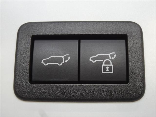 カローラクロス ハイブリッド　Ｚ　衝突被害軽減システム　メモリーナビ　フルセグ　バックカメラ　ＥＴＣ　ＬＥＤヘッドランプ　スマートキー（24枚目）