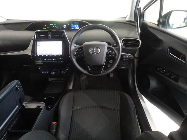 プリウス Ａ　衝突被害軽減システム　メモリーナビ　フルセグ　バックカメラ　ＥＴＣ　ドラレコ　ＬＥＤヘッドランプ　スマートキー（5枚目）