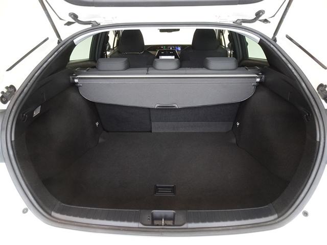 プリウス Ａ　衝突被害軽減システム　メモリーナビ　フルセグ　バックカメラ　ＥＴＣ　ドラレコ　ＬＥＤヘッドランプ　スマートキー（20枚目）