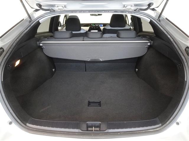 プリウス Ａ　衝突被害軽減システム　メモリーナビ　ワンセグ　バックカメラ　ＥＴＣ　ＬＥＤヘッドランプ　スマートキー（18枚目）