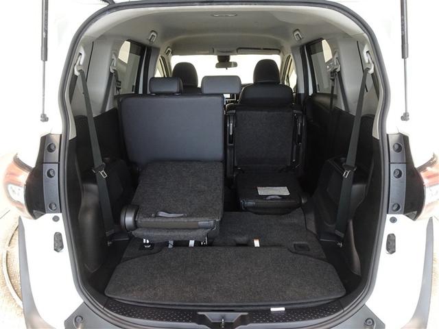 シエンタ ハイブリッドＧ　クエロ　衝突被害軽減システム　メモリーナビ　フルセグ　バックカメラ　ＥＴＣ　両側電動スライド　３列シート　ＬＥＤヘッドランプ　スマートキー　乗車定員７人（20枚目）